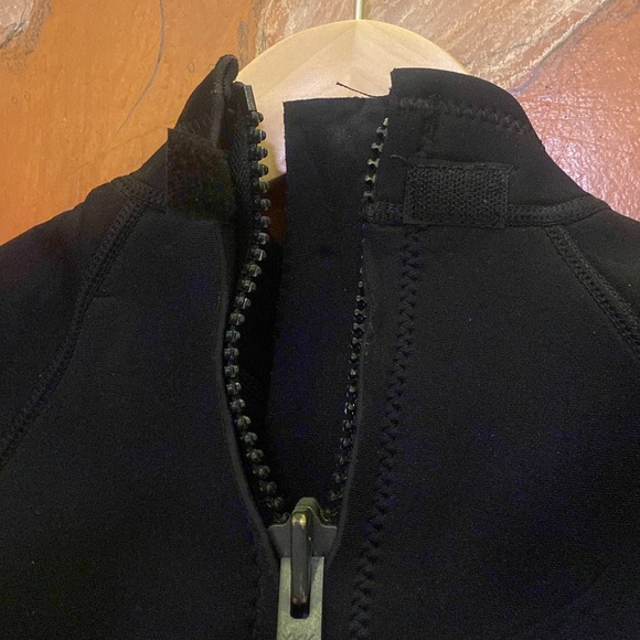 ScubaMax youth size 10 wetsuit 3mm - Picture 4 of 6